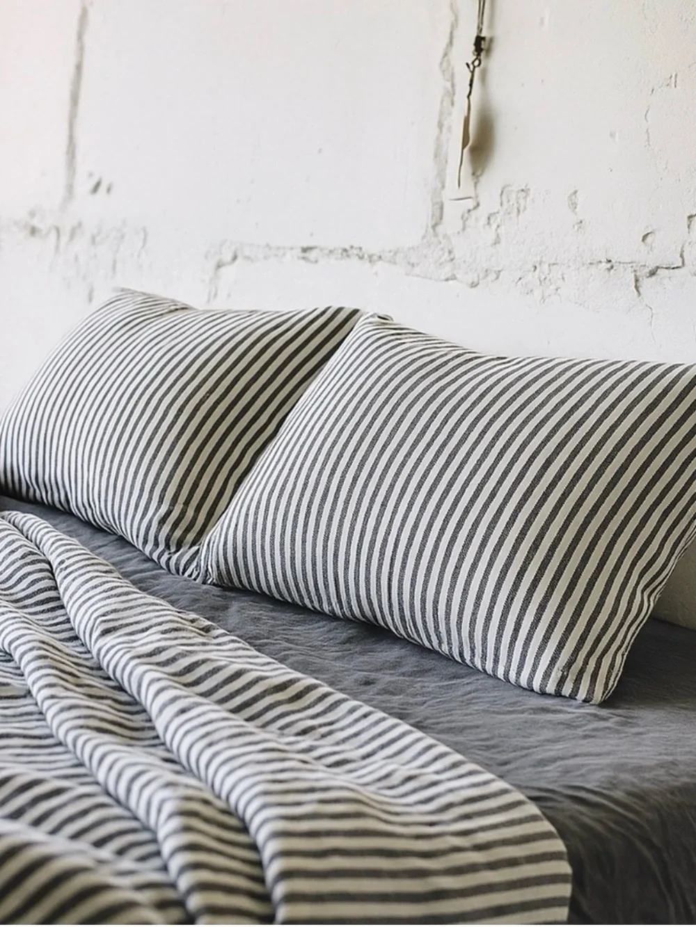 Lenok 100% Euro Linen Striped Gray White Standard Pillowcase Set - Home Bedding